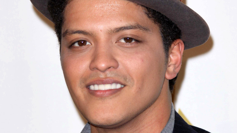 bruno mars in a fedora