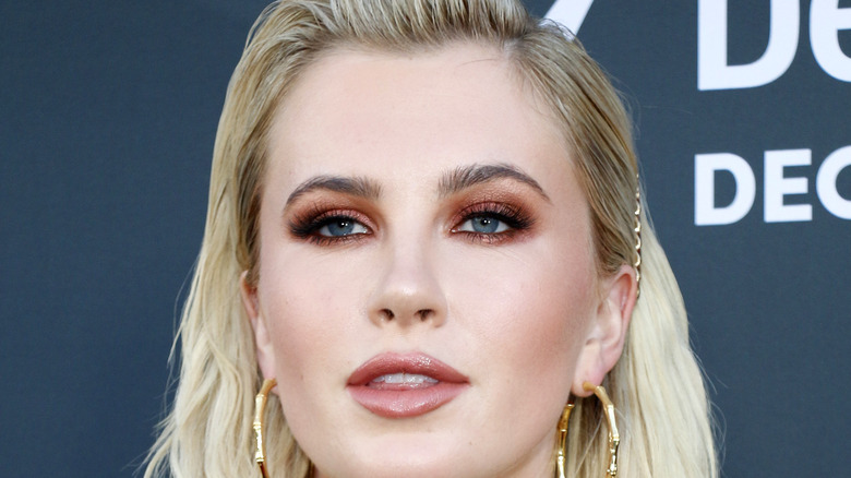 Ireland Baldwin on the red carpet 