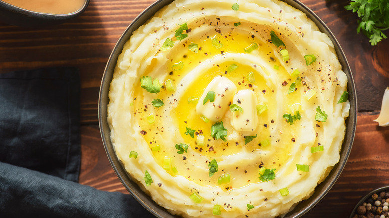 Bowl of creamy mashed potatoes