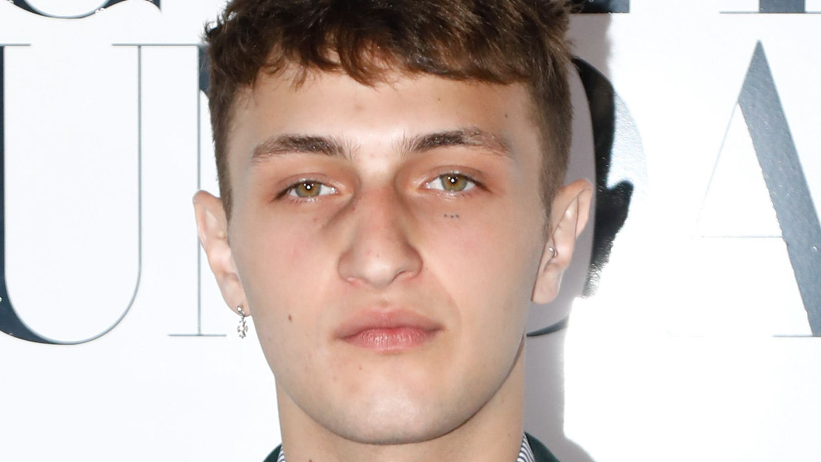 Here S What Anwar Hadid S Tattoo S Mean