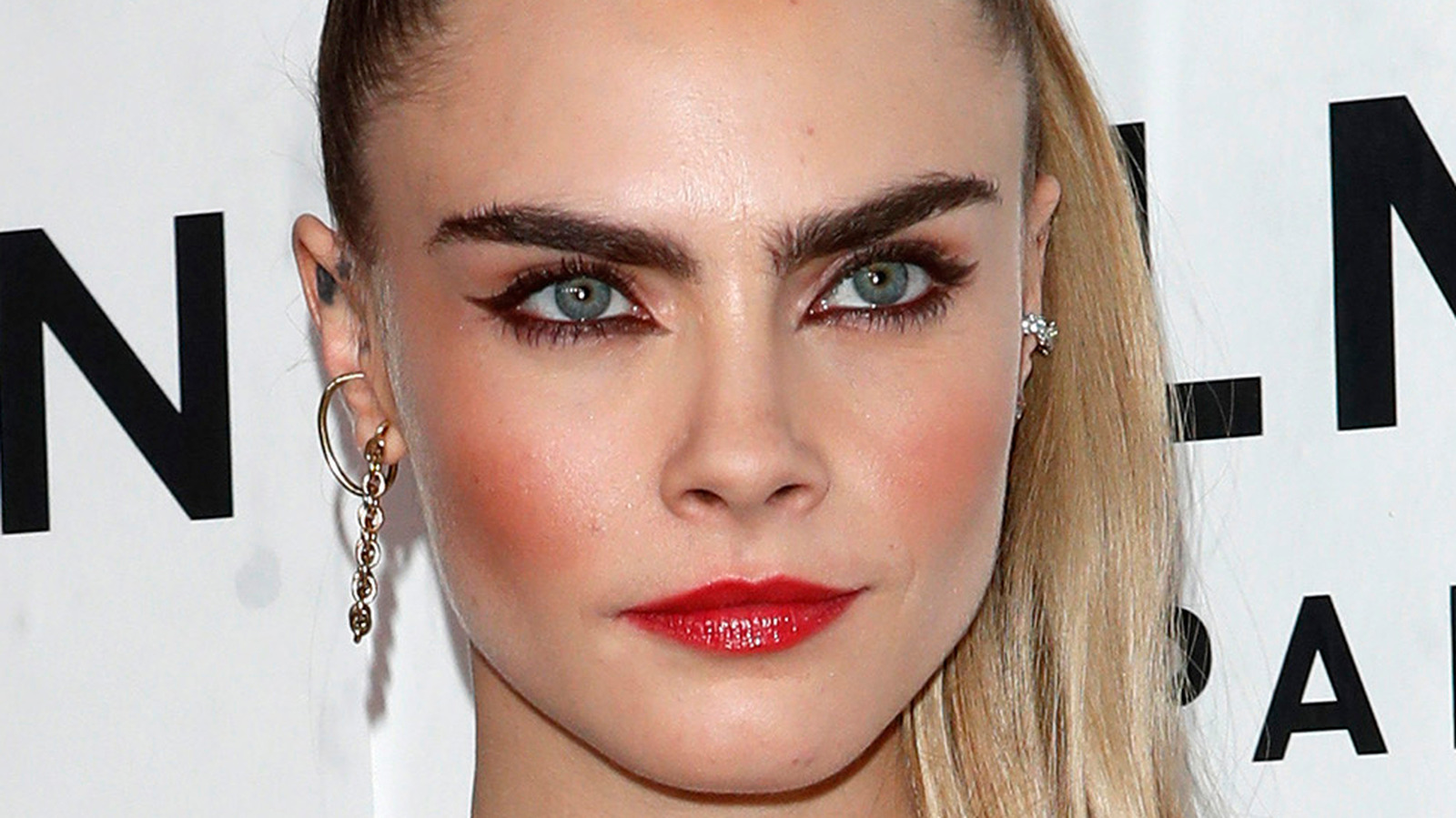Here's What Cara Delevingne Looks Like Going Makeup-Free - The List