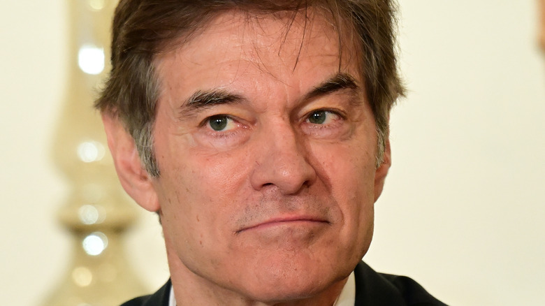 Mehmet Oz smirking 