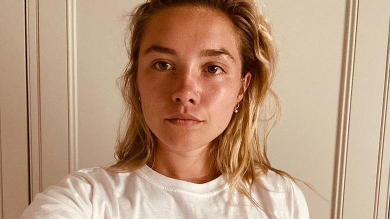 Florence Pugh selfie 