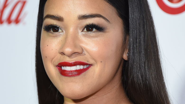 Gina Rodriguez in glam makeup look