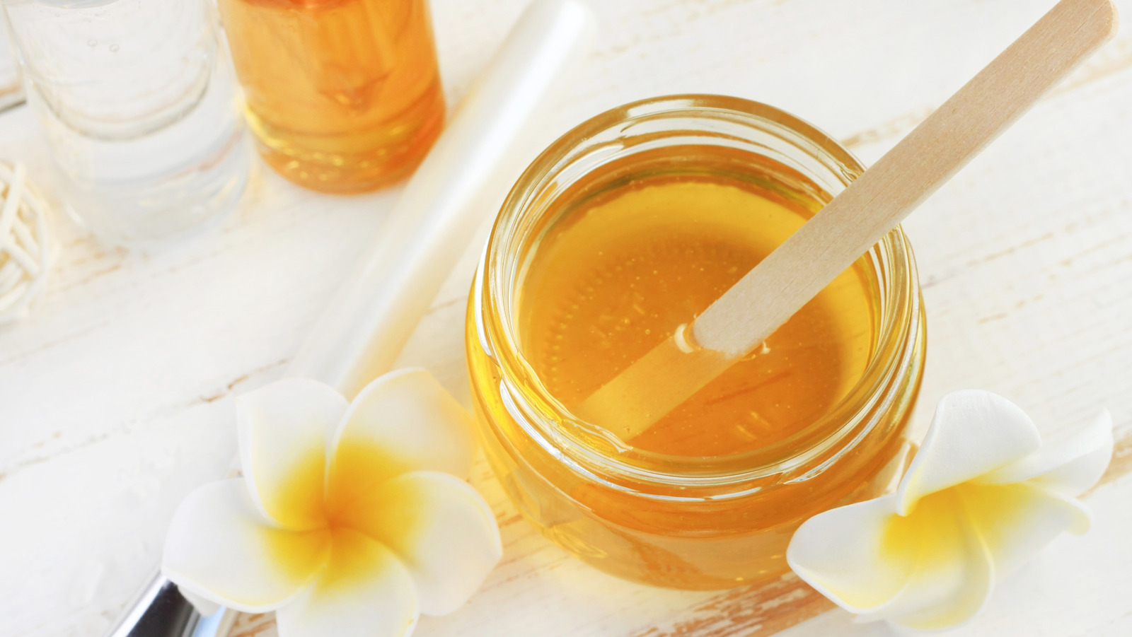 Here's What Happens When You Dye Your Hair With Honey And Vinegar The