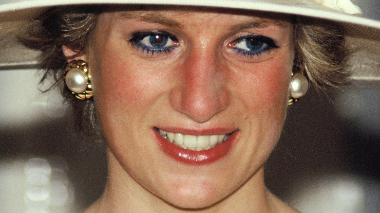 Princess Diana smiling 