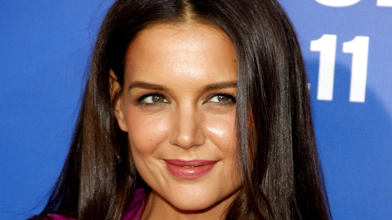 Katie Holmes posing on red carpet