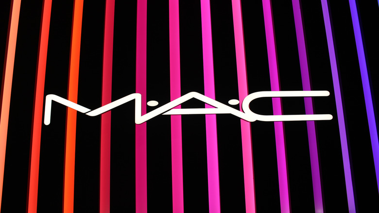 MAC storefront