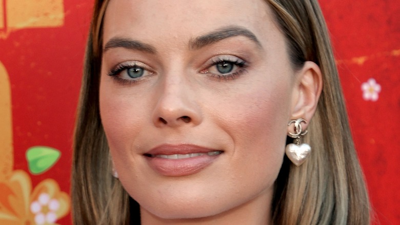 Margot Robbie on the red carpet 