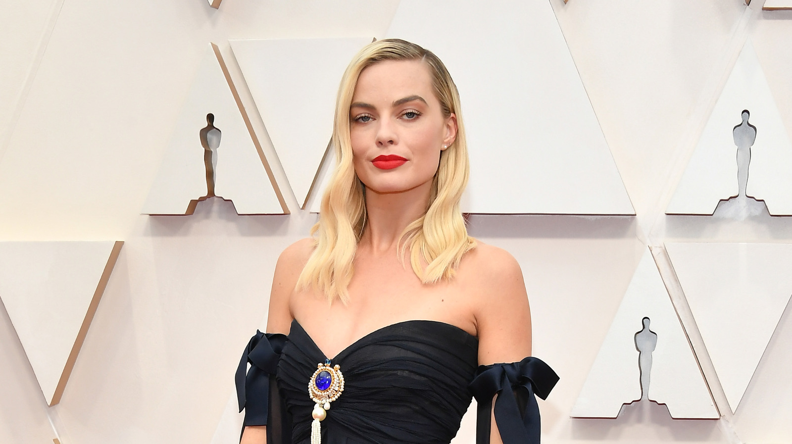 Here S What Margot Robbie S Real Hair Looks Like