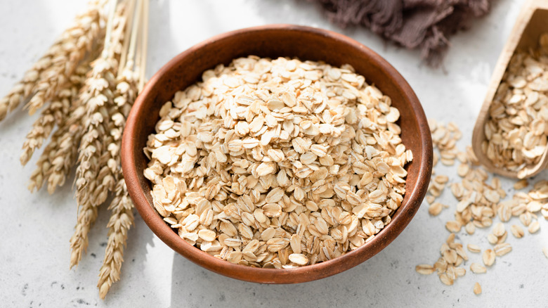 Bowl of rolled oats