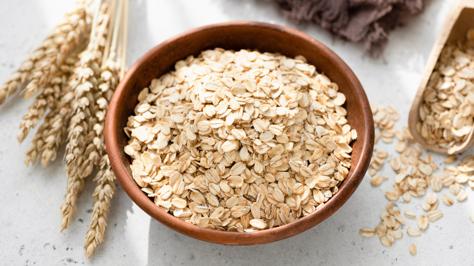 Here's What Oats Can And Can't Do For Your Skin