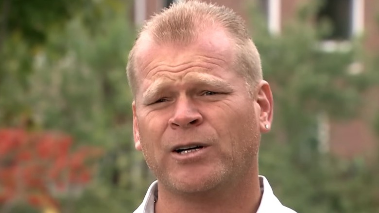 Mike Holmes talking to the camera during his show