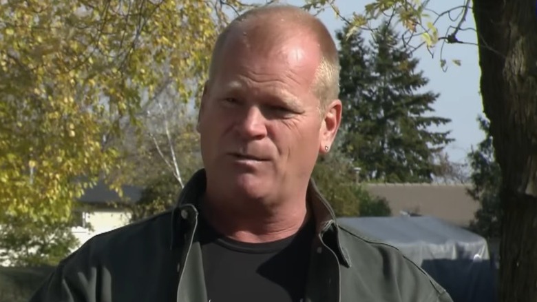 Mike Holmes closeup outside