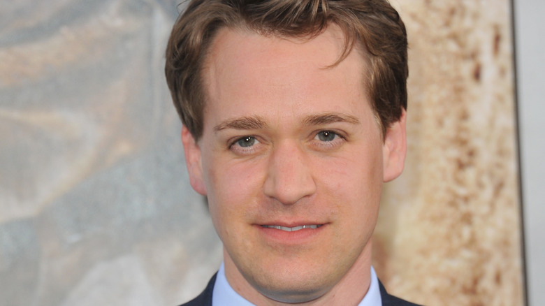 T.R. Knight poses the red carpet