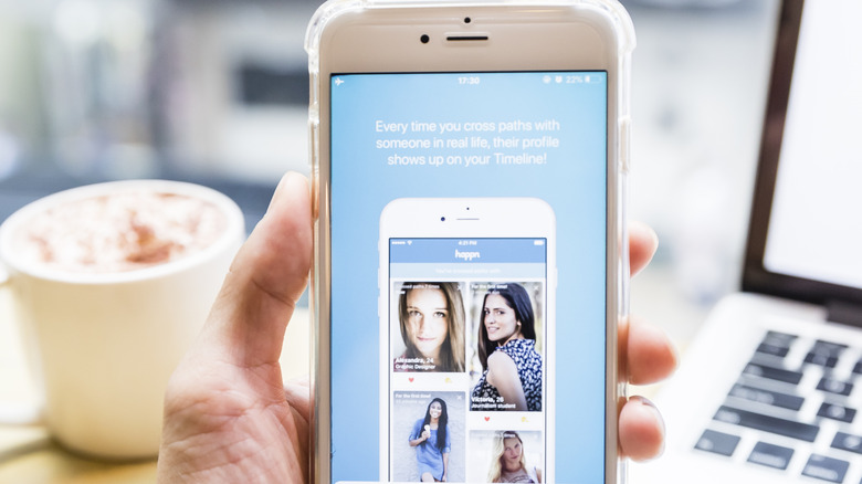 happn dating app on phone