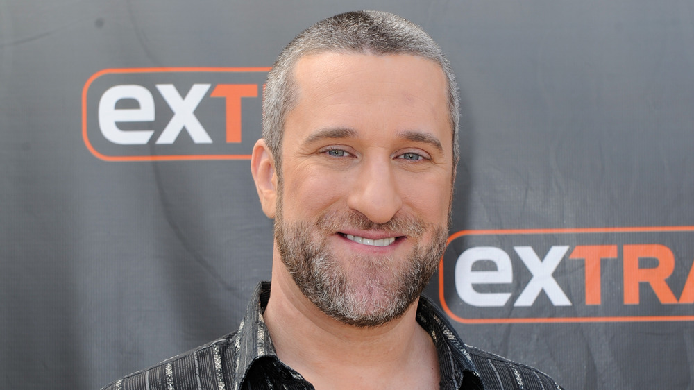 Dustin Diamond on a step-and-repeat