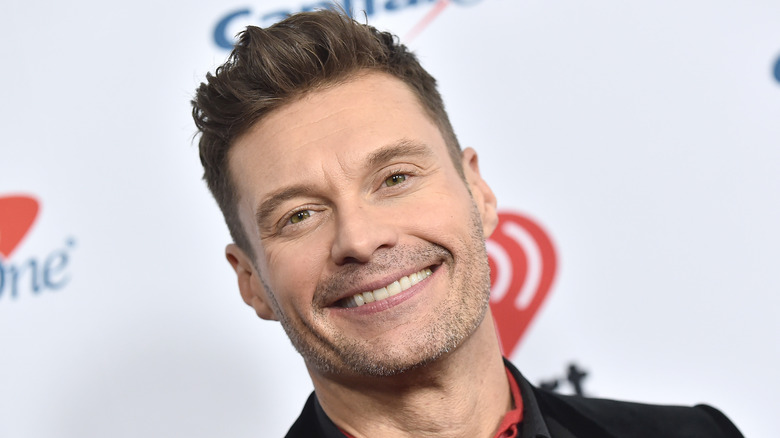 Ryan Seacrest smiling 