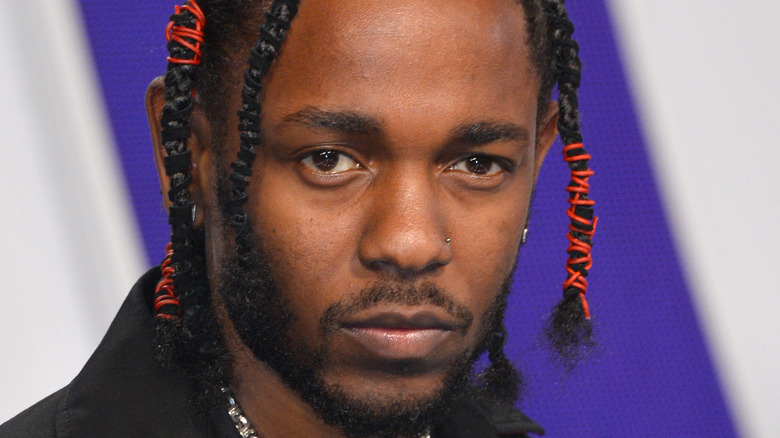 Kendrick Lamar posing