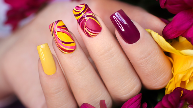 Nail art featuring swirls