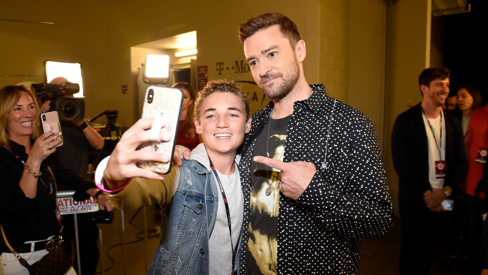 Selfie Kid taking a selfie with Justin Timberlake