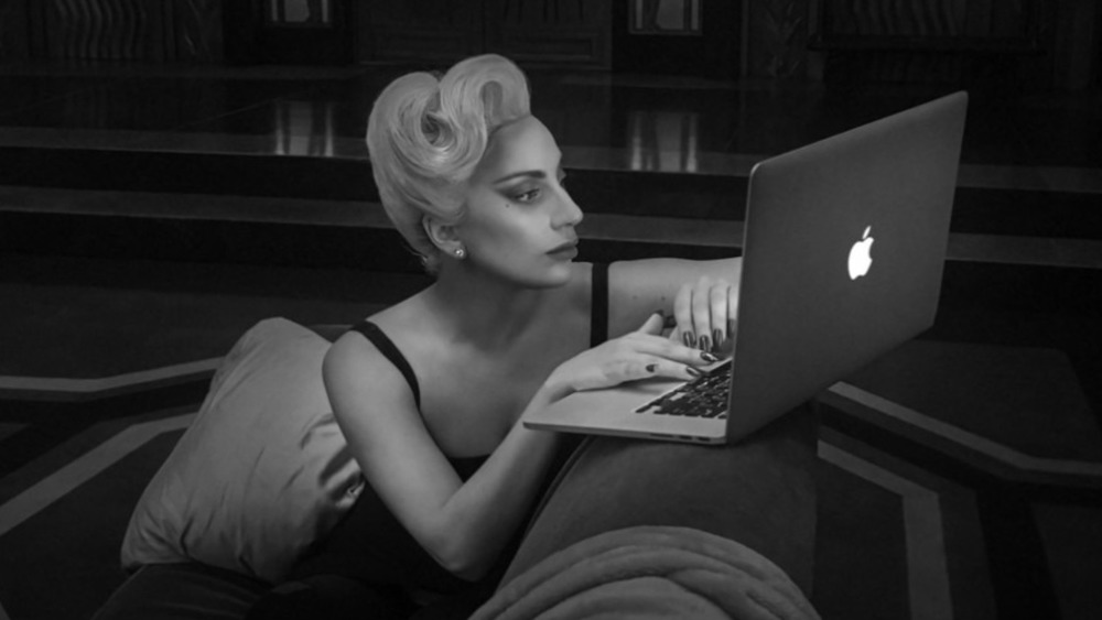 Lady Gaga working on MacBook
