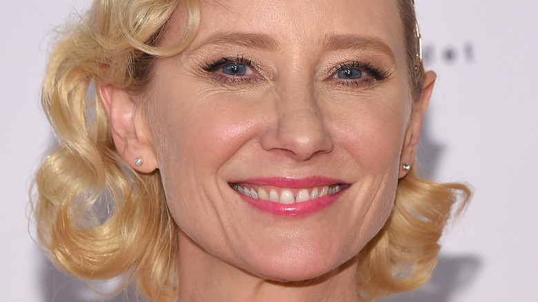 Anne Heche smiling in 2018