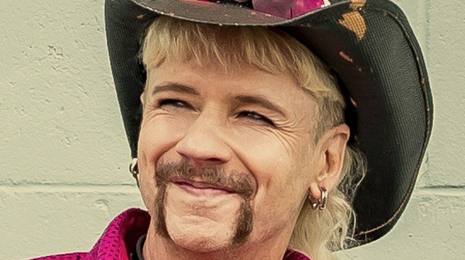 Here's Why Joe Vs. Carole Star John Cameron Mitchell Hasn't Met Joe