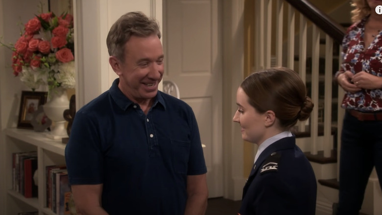 Here S Why Kaitlyn Dever Really Left Last Man Standing