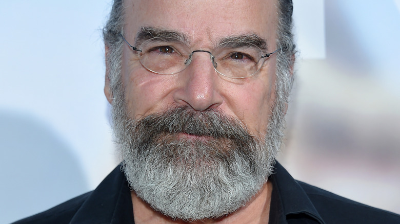 Mandy Patinkin posing for picture