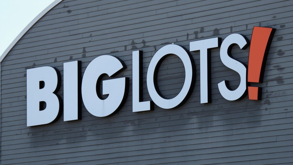 Big Lots sign