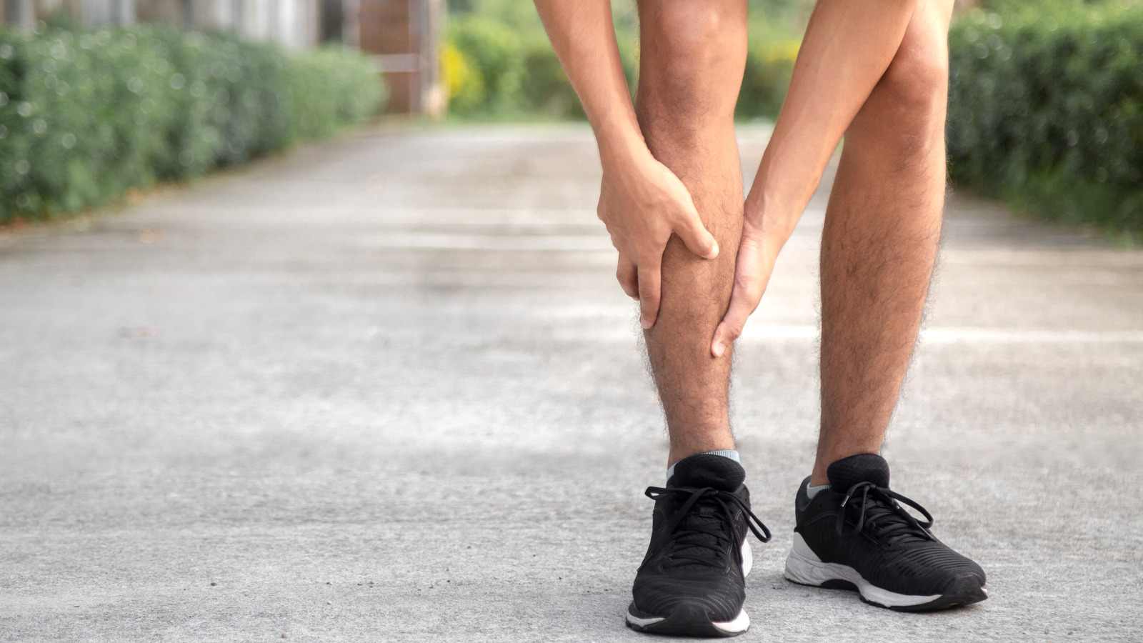 Here's Why You Get Shin Splints When Running And How To Prevent Them