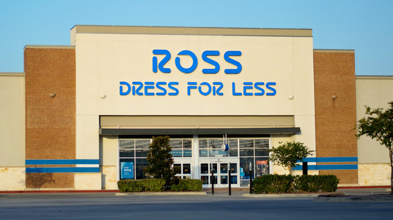 Ross Dress for Less exterior