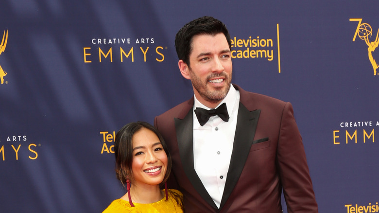 Linda Phan and Drew Scott