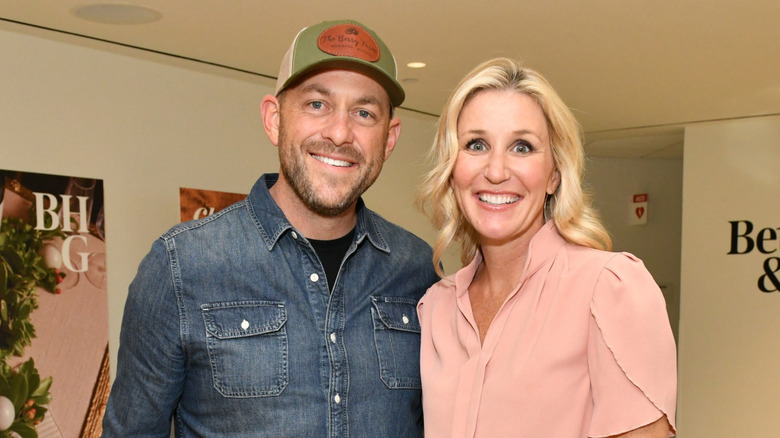 Dave and Jenny Marrs posing for a photo at a Better Home & Gardens event