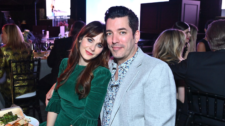 Zooey Deschanel and Jonathan Scott 
