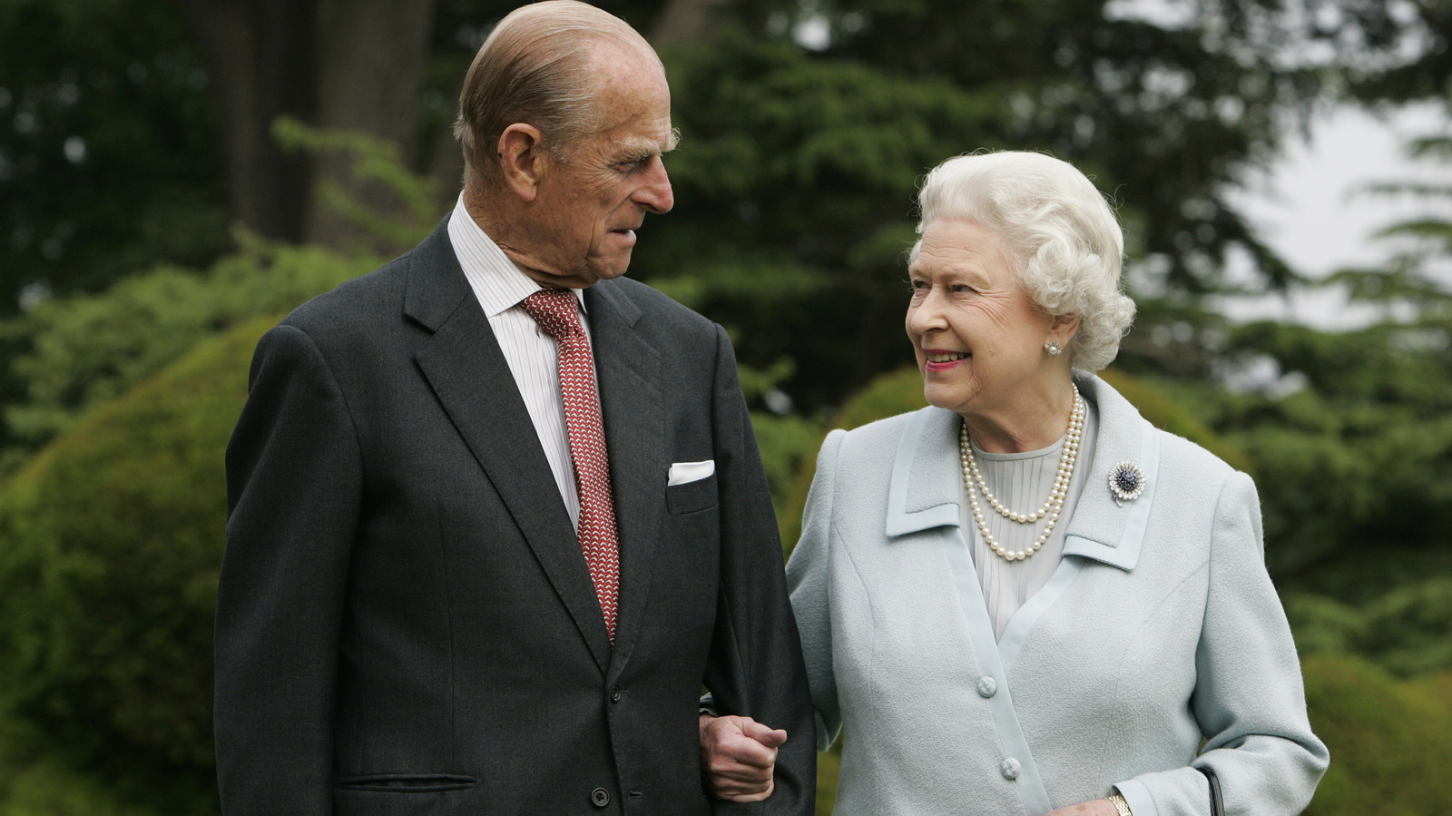 Hidden Details In The Lavish Bracelet Prince Phillip Once Gifted Queen Elizabeth For Their Anniversary