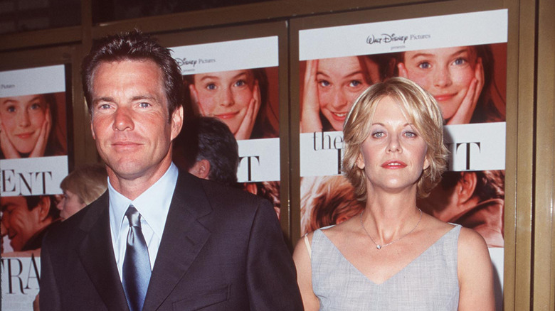 Dennis Quaid and Meg Ryan posing together.