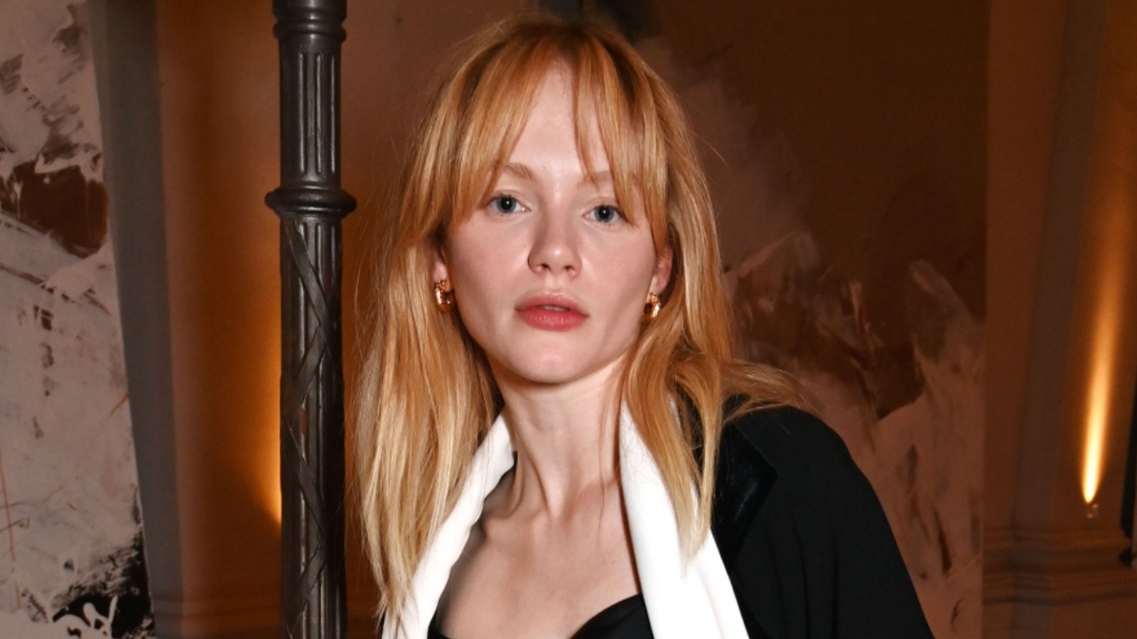 女優エマ・レアードがテイラー・スウィフトとジョー・アルウィンの破局劇に巻き込まれた経緯