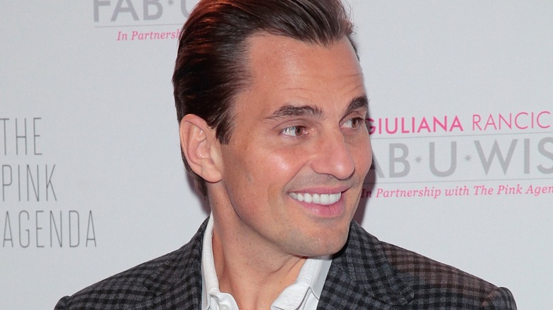 Bill Rancic lsmiling