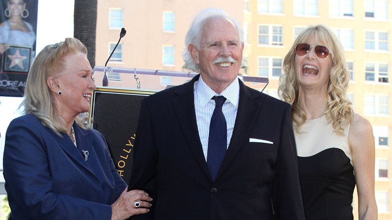 Diane Ladd, Bruce Dern, and Laura Dern at their shared Hollywood Walk of Fame ceremony in 2010.