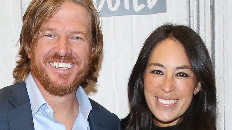 Chip and Joanna Gaines pose together