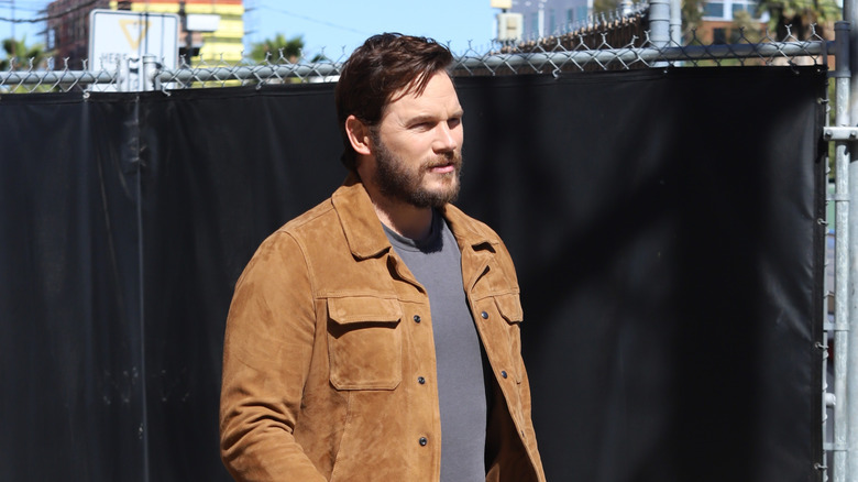 Chris Pratt walking in 2021