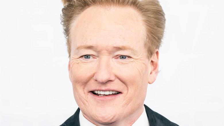 Conan O'Brien on the red carpet 