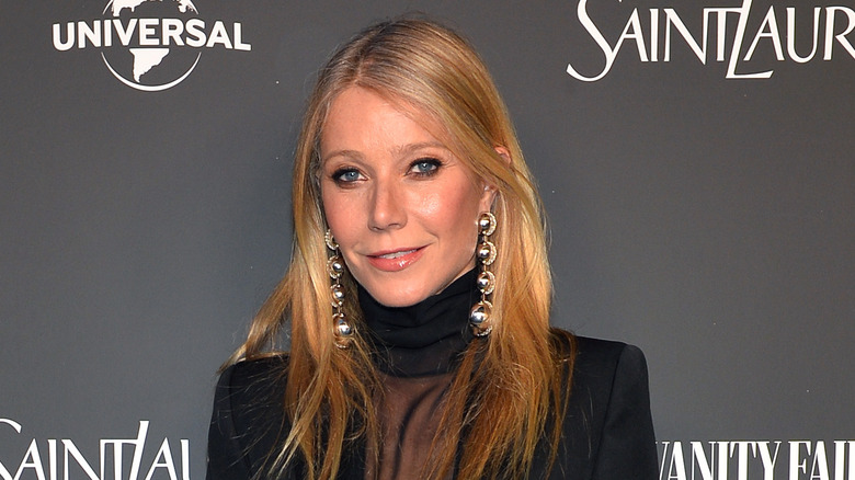 Gwyneth Paltrow smiling in close-up at red carpet event