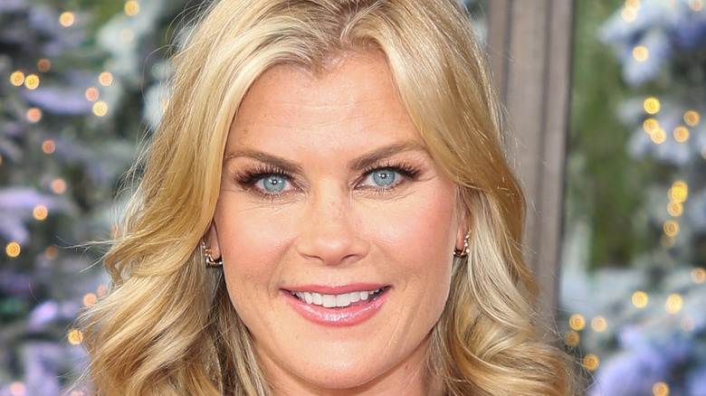  Alison Sweeney smiling 