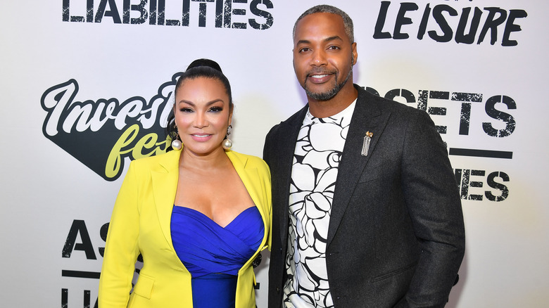 Egypt Sherrod and Mike Jackson posing together