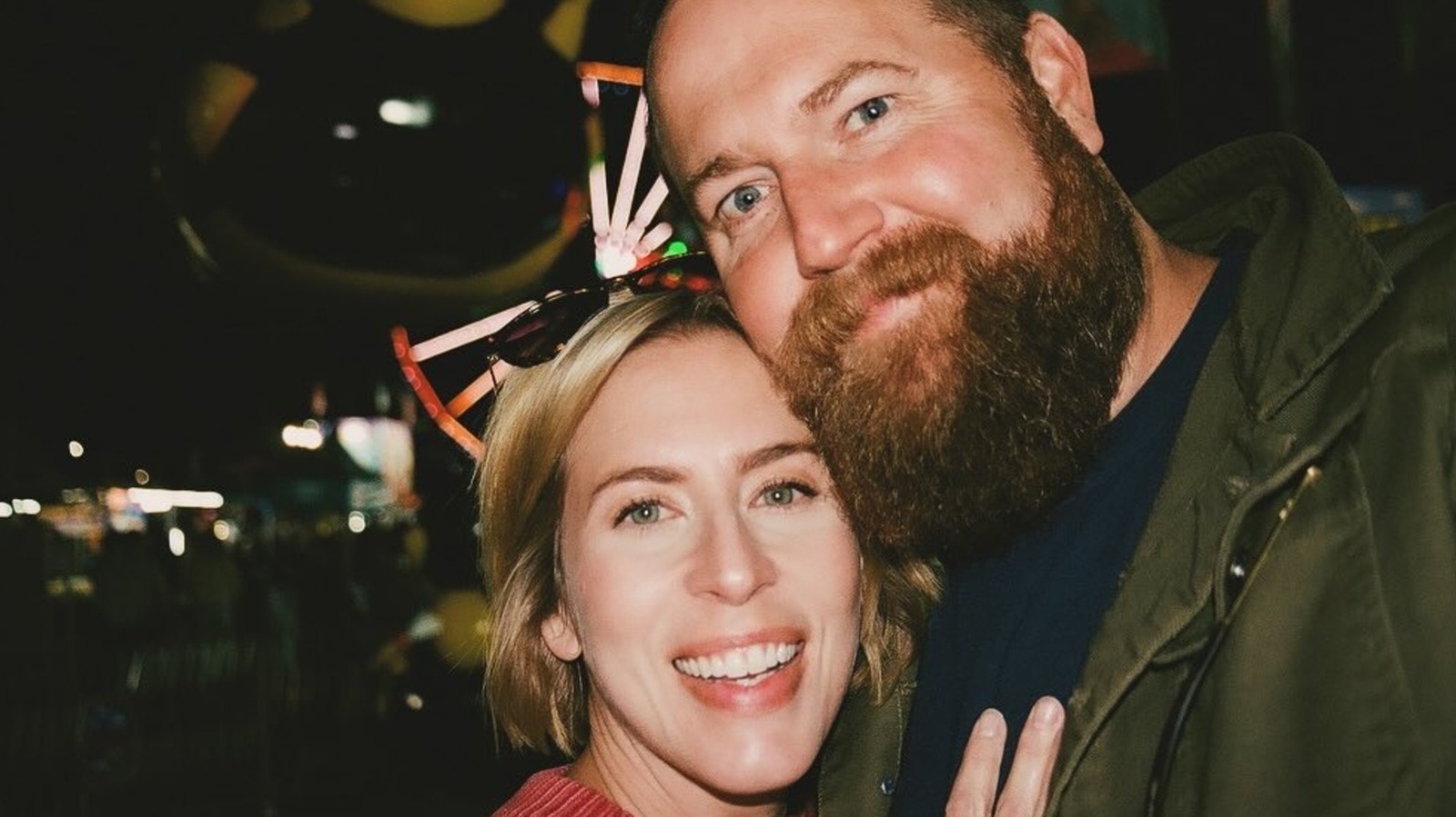 <a href="https://www.thelist.com/2206307/how-home-town-stars-ben-and-erin-napier-handled-challenge-of-expanding-their-family/" target="_blank">How Home Town Stars Ben & Erin Napier Handled The ‘Challenge’ Of Expanding Their Family</a>