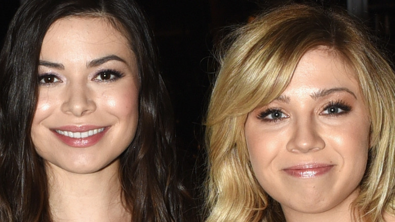 Miranda Cosgrove and Jennette McCurdy in 2016