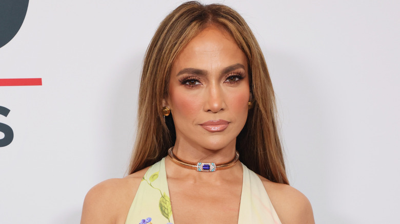Jennifer Lopez at the 2025 YES Scholars Gala